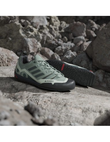 Adidas Terrex SWIFT Solo 2 IH1113 silver greenlegend ivylinen green