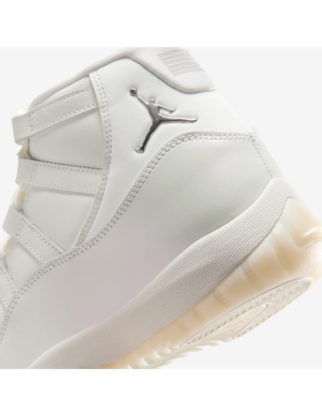 Jordan 11 Retro Pearl Women's AR0715110 MBS