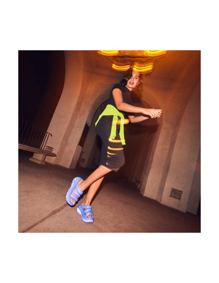 Crocs Mega Crush Triple Strap Clogs 2098425AJ