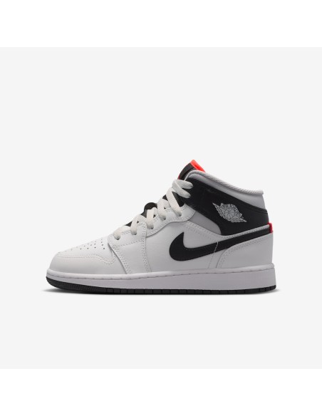 Nike Air Jordan 1 women's hightop sports shoes fashionable sneakers white black