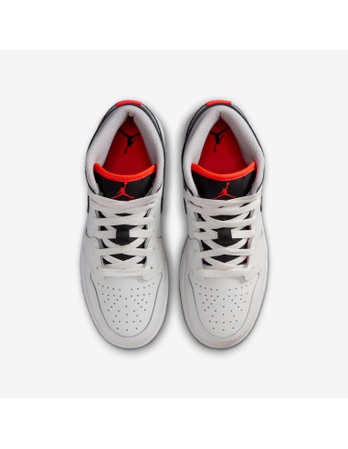 Nike Air Jordan 1 women's hightop sports shoes fashionable sneakers white black