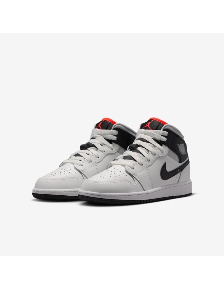 Nike Air Jordan 1 women's hightop sports shoes fashionable sneakers white black