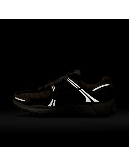 Nike Zoom Vomero 5 Sanddrift Women's FJ2028106 MBS