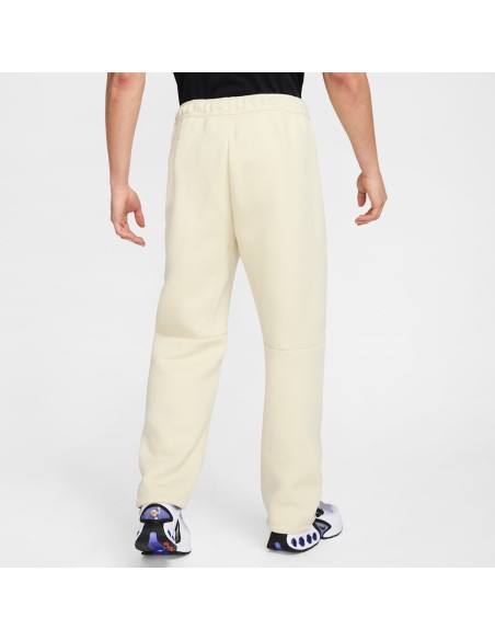 Nike Sportswear Tech Fleece Light KhakiBlack HJ6533234 MBS