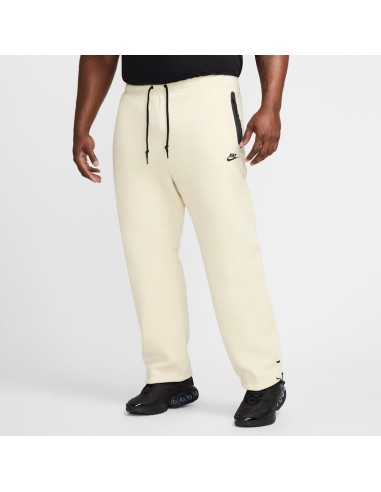 Nike Sportswear Tech Fleece Light KhakiBlack HJ6533234 MBS