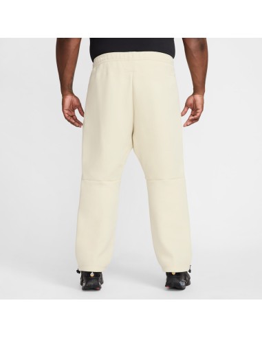 Nike Sportswear Tech Fleece Light KhakiBlack HJ6533234 MBS