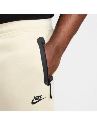 Nike Sportswear Tech Fleece Light KhakiBlack HJ6533234 MBS