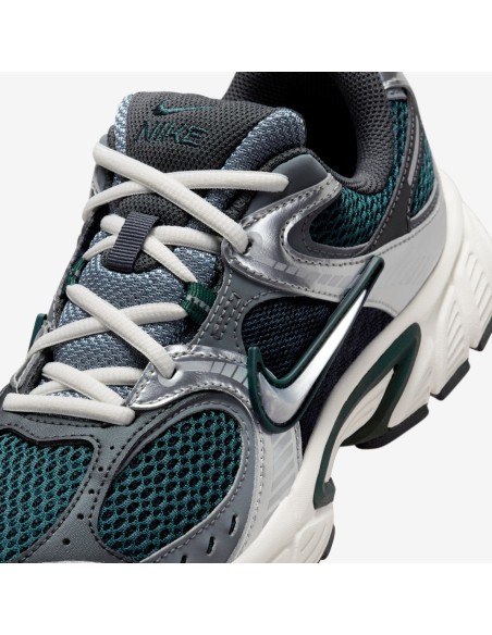 Nike Wmns V5 RNR 'Seaweed Metallic Silver' HQ7901300 MBS