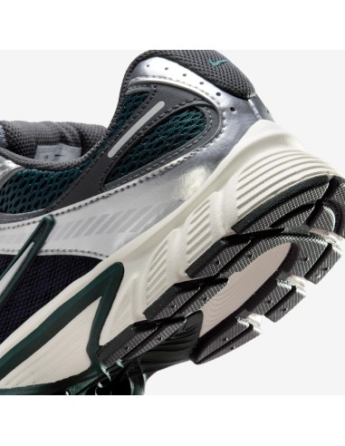 Nike Wmns V5 RNR 'Seaweed Metallic Silver' HQ7901300 MBS