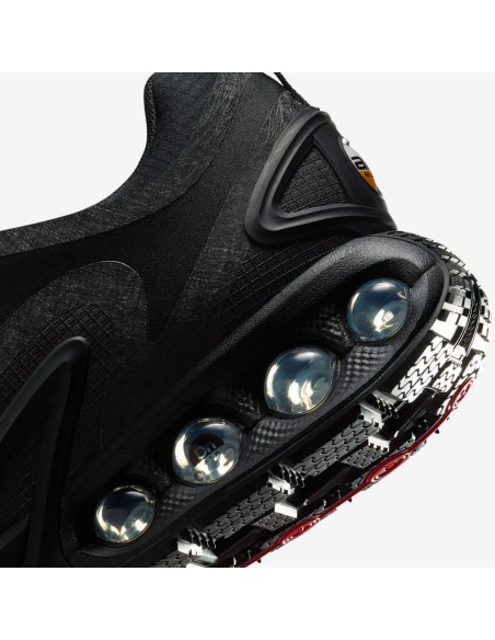 Nike Air Max Dn Roam Black Metallic Silver HQ8605001 MBS