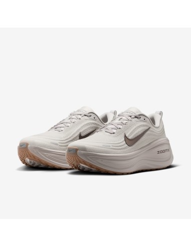 Nike Vomero Plus College Grey Light Iron Ore Gum HV8150005 MBS