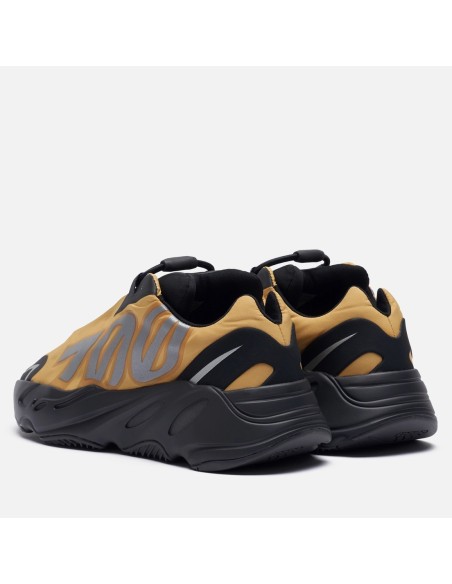 adidas Yeezy Boost 700 MNVN Honey Flux GZ0717 MBS