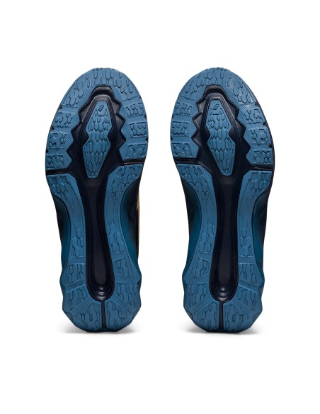 ASICS Novablast 1012A584401