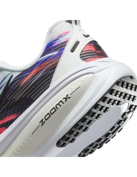 Nike Vomero 18 SE Light Trails IB8164999 MBS