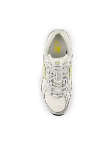 New Balance G7402I5