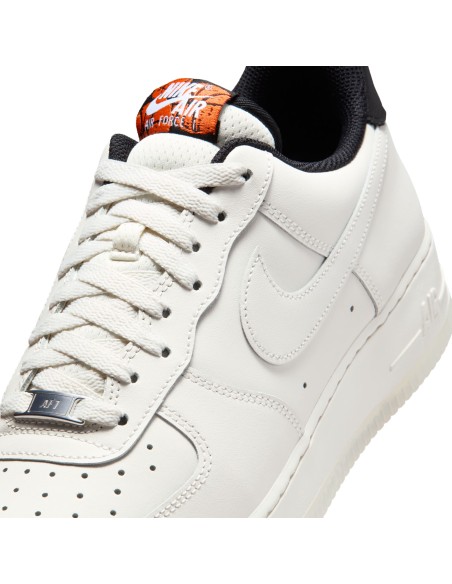 Nike Air Force 1 07 IQ0293030